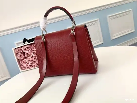LOUIS GRENELLE VUITTON PM 0706
